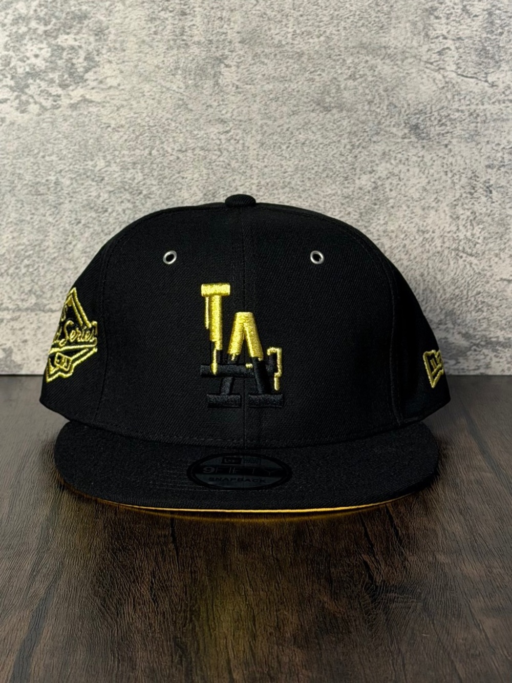 New Era LA Dodgers Gold 1988 World Series 9FIFTY Snapback Hat NWT